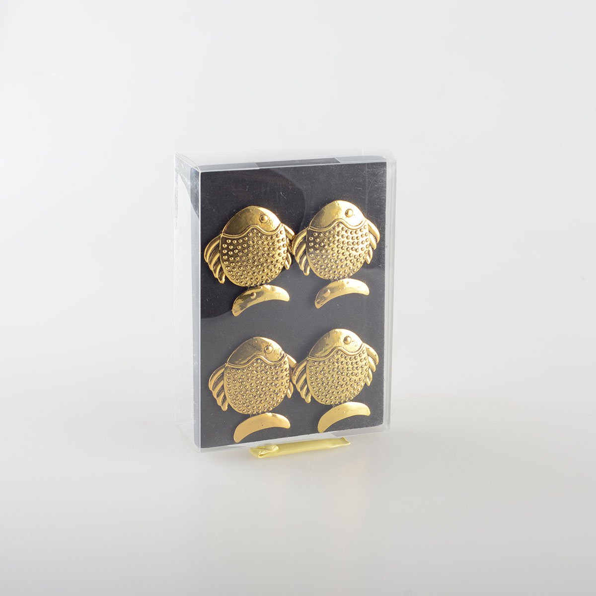 Set of 4 rounds of golden fish towels