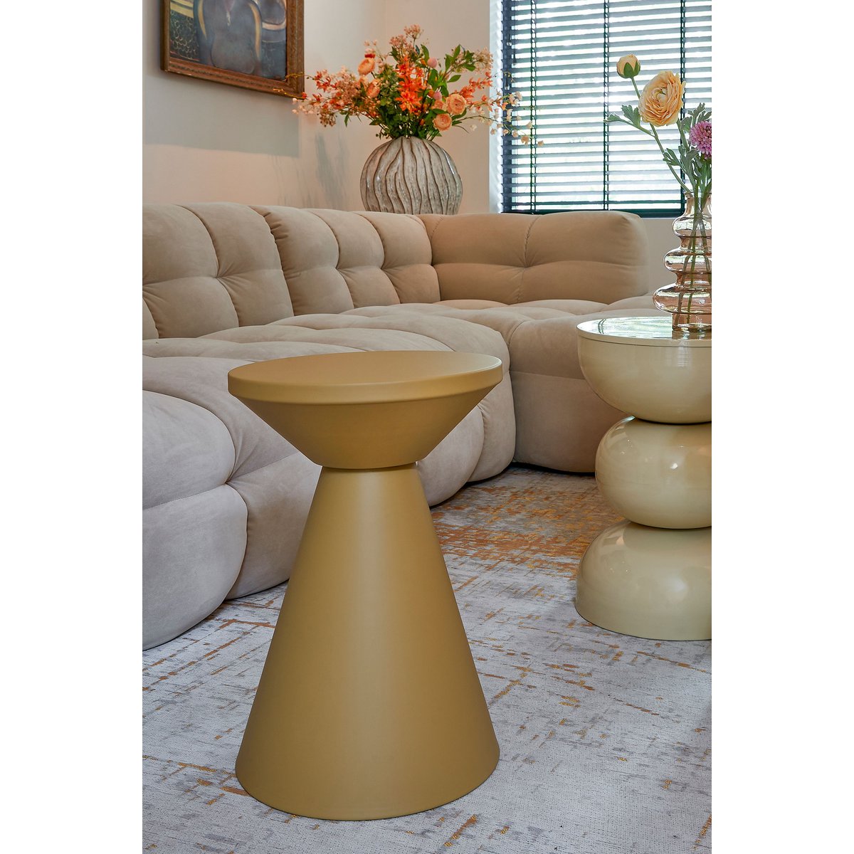 Jim Side table - H45 x Ø31 cm - Iron - Ocher yellow