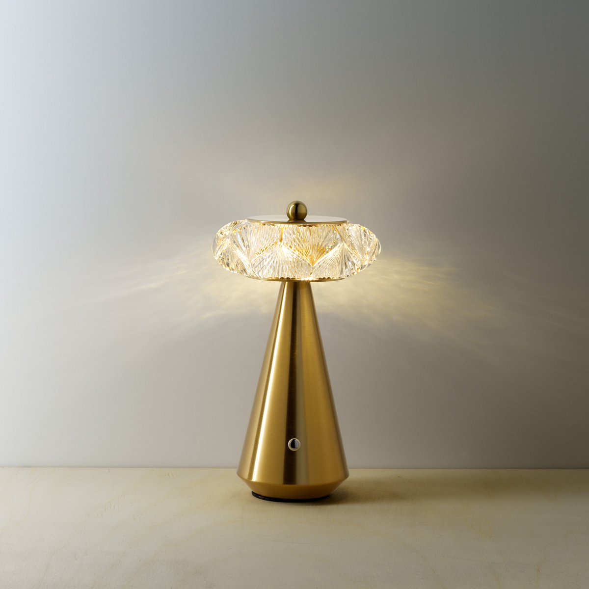 The Diamond Diva Led Table Lamp