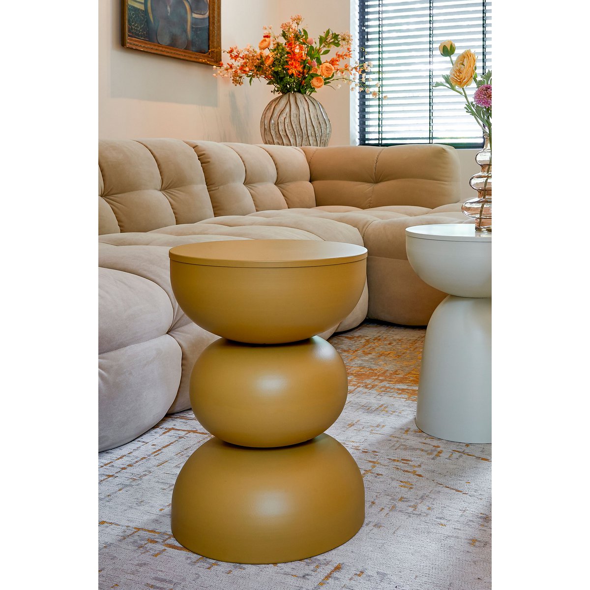 Luna side table - H46 x Ø32 cm - iron - ocher yellow