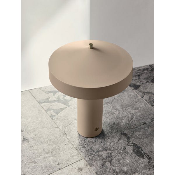 Hatto Table Lamp (EU)
