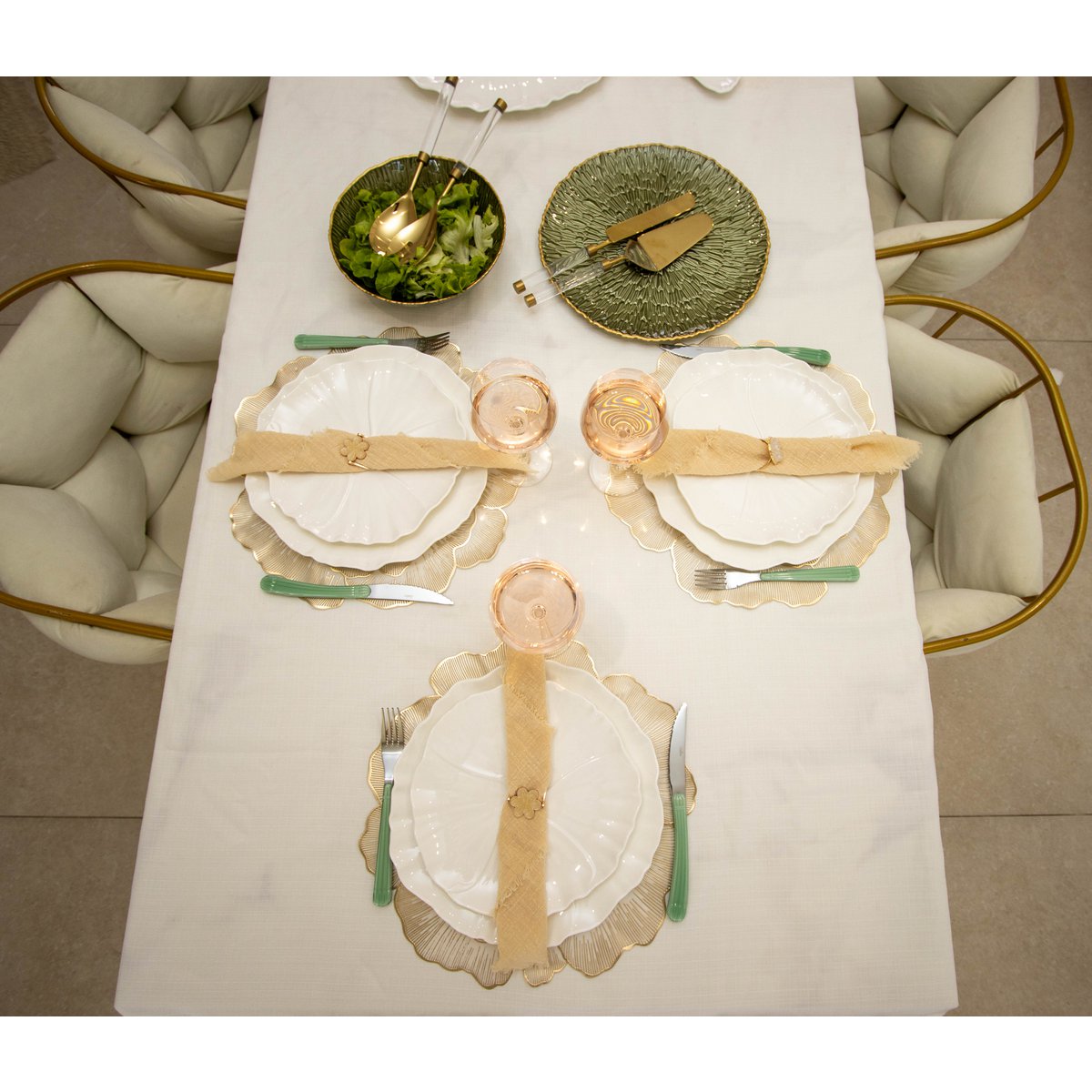 Golden salad cutlery with transparent handle