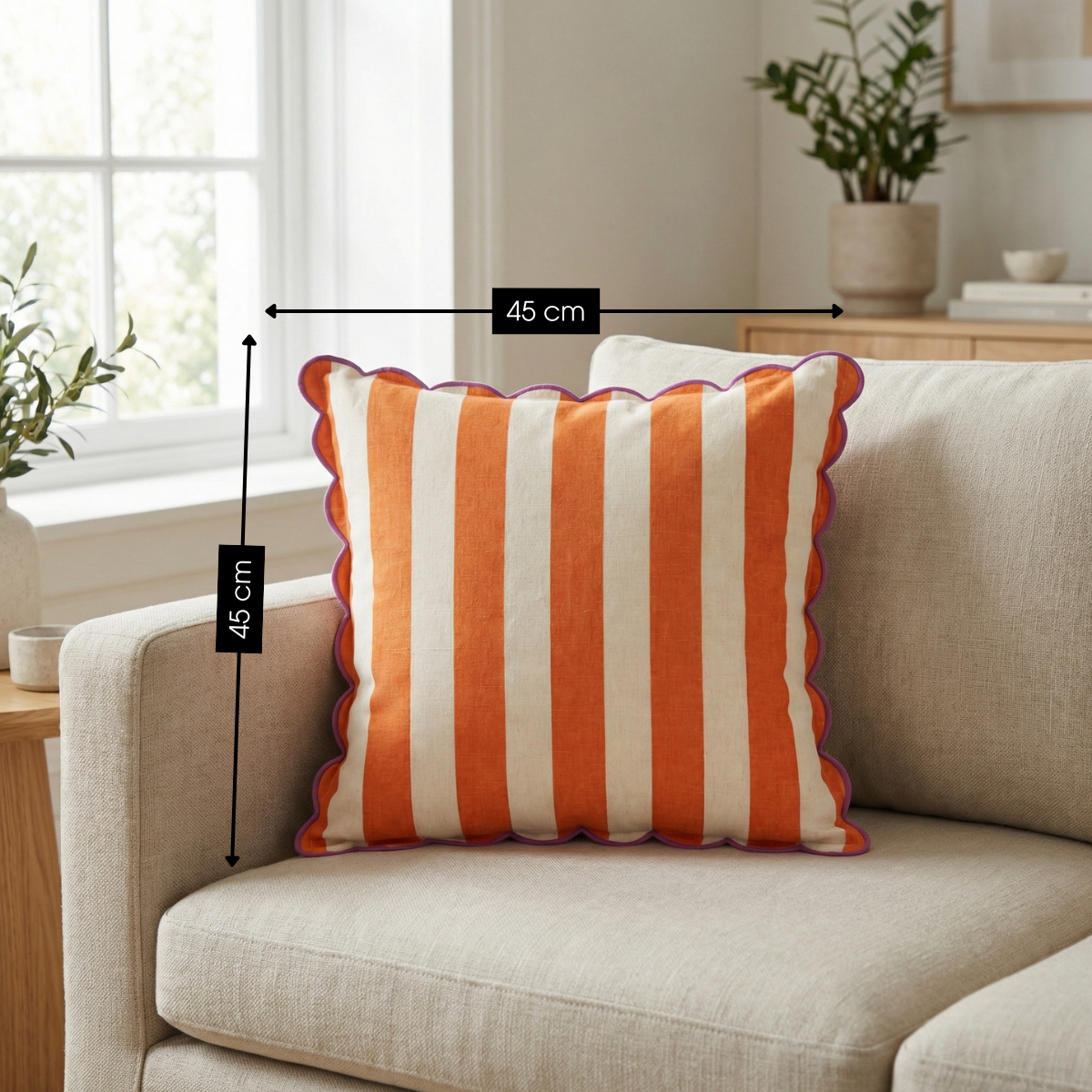 Decorative cushion Orange