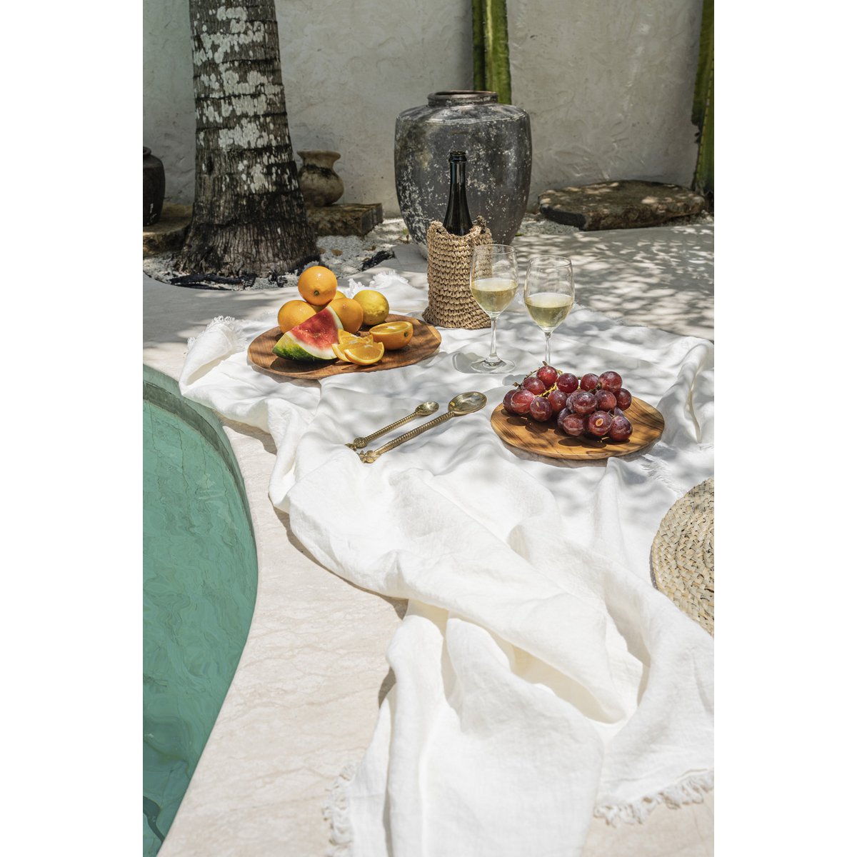 The Linen Tablecloth - White - 150x200