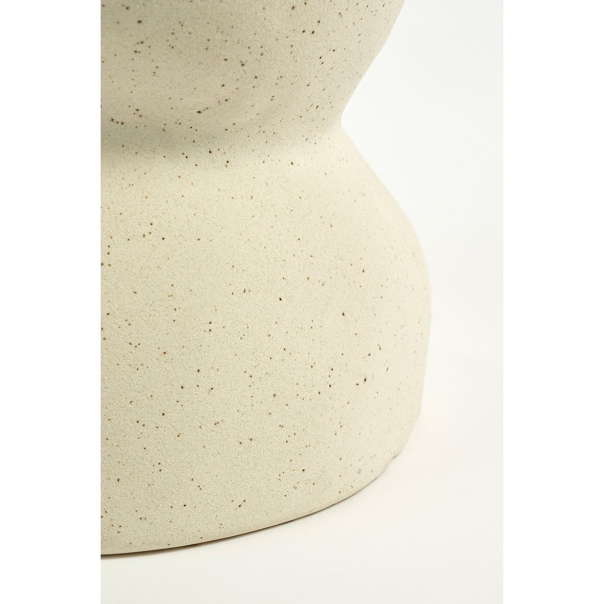 Screw Bijzettafel - L26 x B26 x H37 cm - Keramiek - Off White