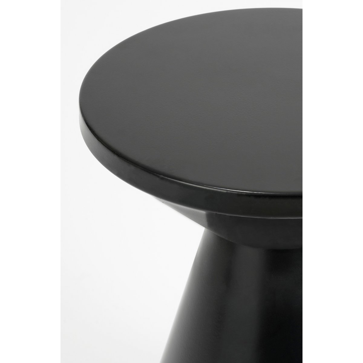 Jim Side table - H45 x Ø31 cm - Iron - Black