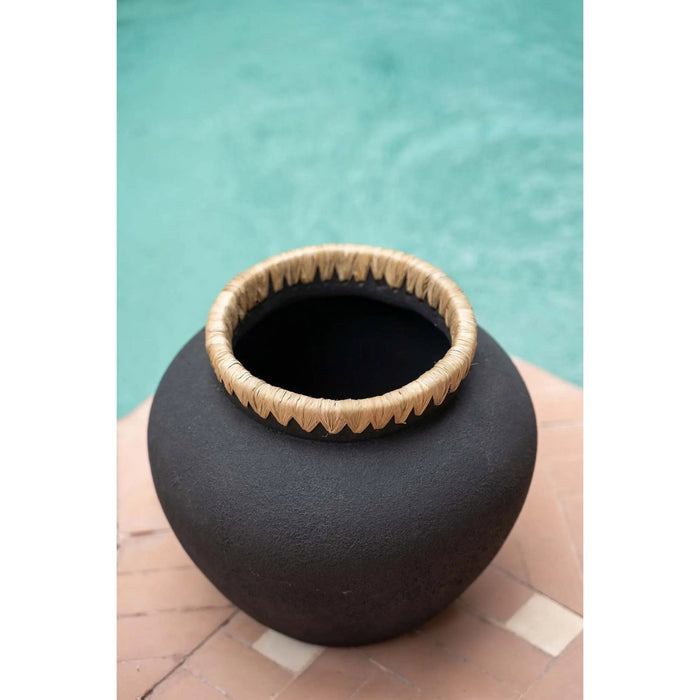 The Styly Vase - Black Natural - M